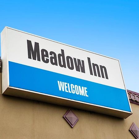 Meadow Inn Hotel-Motel Melburne Exterior foto